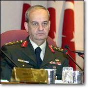 BAŞBUĞ:  PKK KONUSUNDA ABD İLE AYNI NOKTADA DEĞİLİZ 